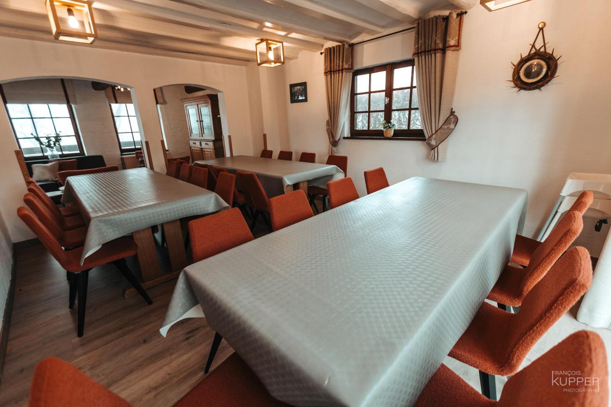 Le Grand Cerf 25 Pers, Malmedy- Chalet Rustique, Jardin Eksteriør bilde