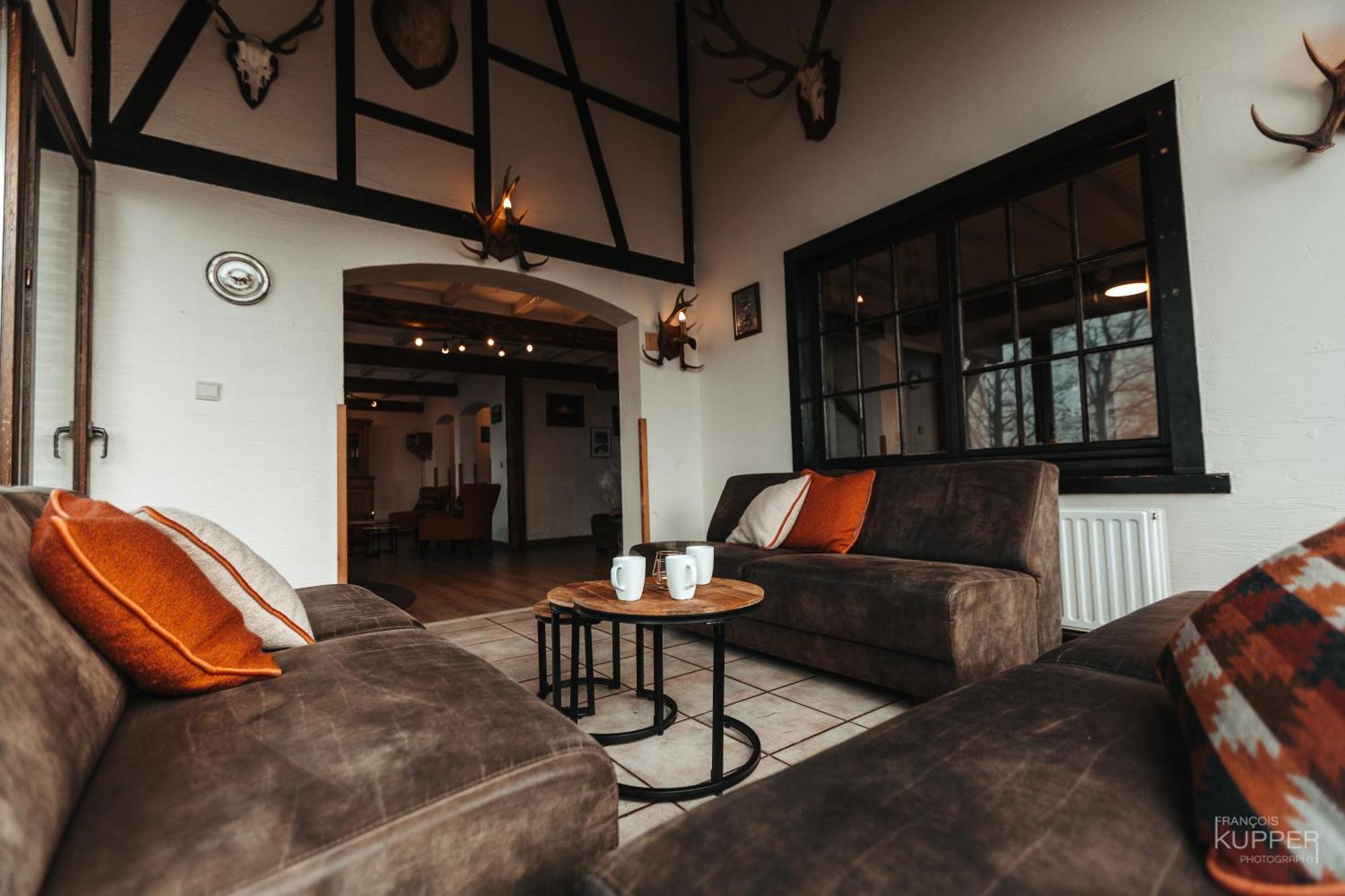 Le Grand Cerf 25 Pers, Malmedy- Chalet Rustique, Jardin Eksteriør bilde
